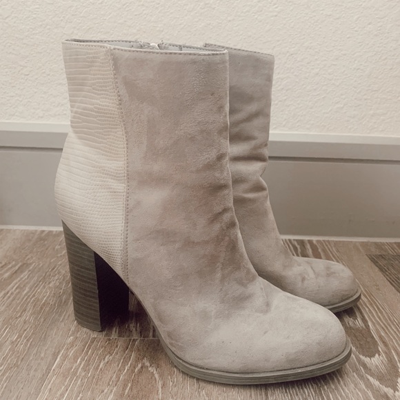 Circus by Sam Edelman Shoes - Circus by Sam Edelman Rollins Grey Boots 🤍